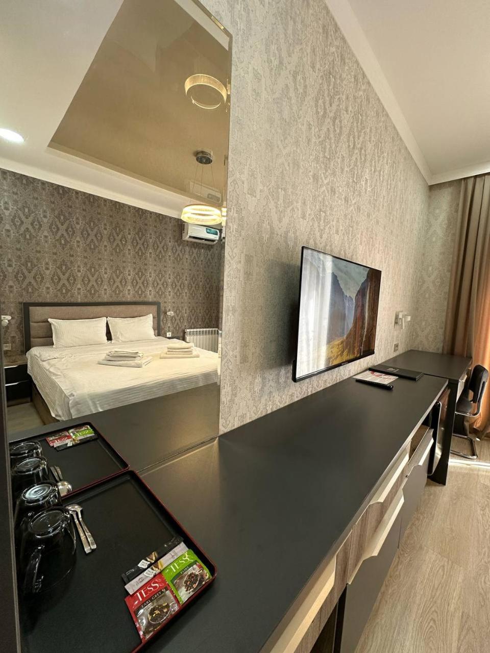 Vip Hotel Tashkent Exterior foto